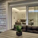 Anesis Deluxe Apartment 1